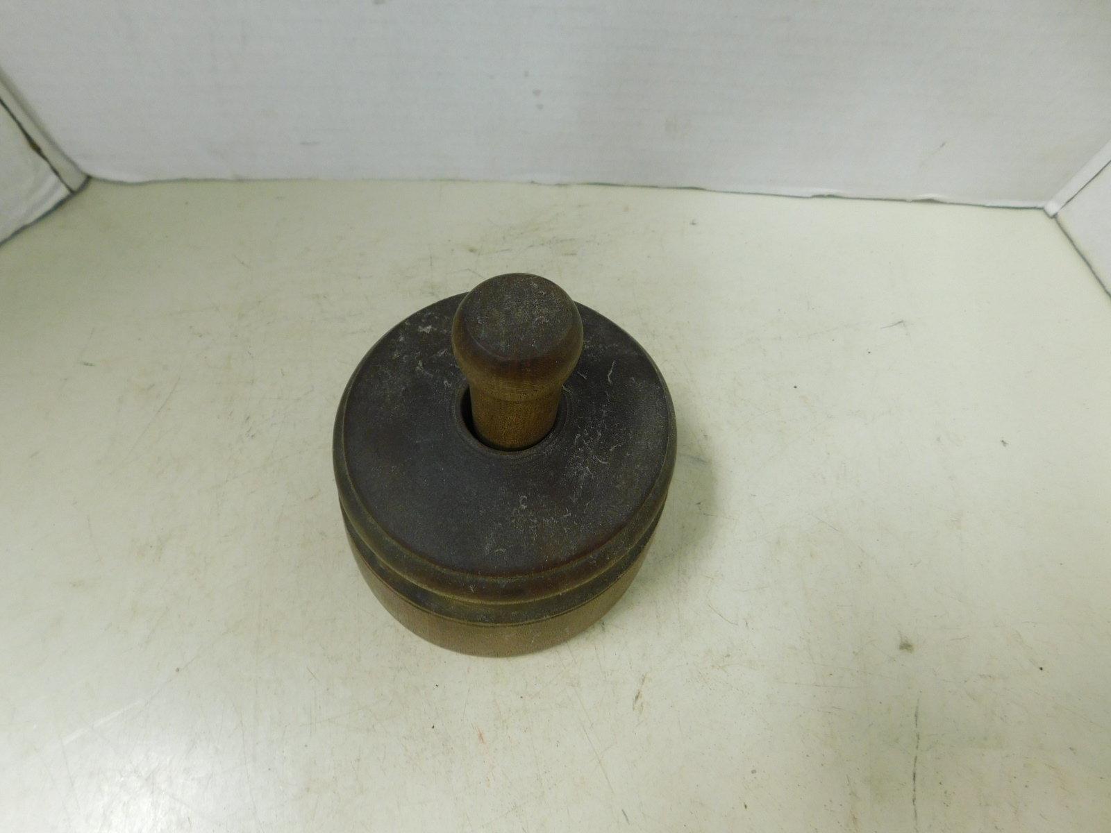 4.5" WOODEN BUTTER PRESS