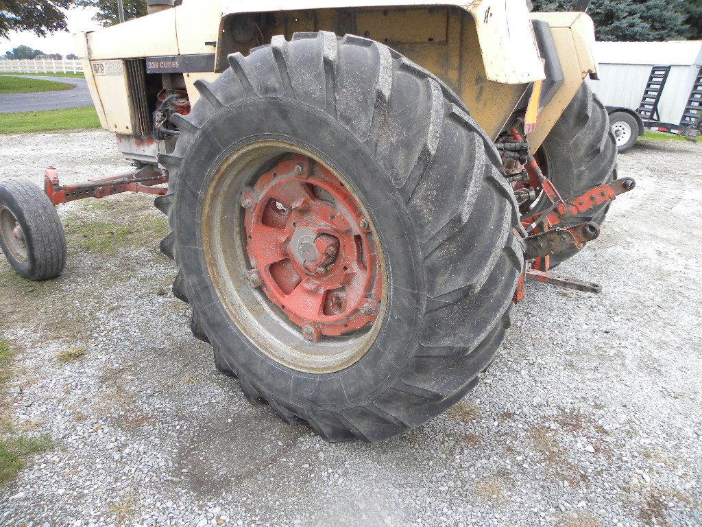 CASE 870 DIESEL TRACTOR W/ NEARLY NEW BARUM 18.4X34 REAR TIRES