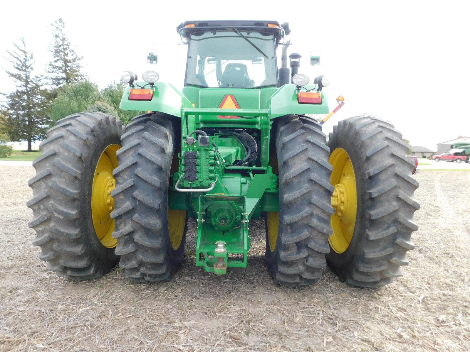 2008 JOHN DEERE 9230 4X4 TRACTOR W/ 1351 ACTUAL HOURS