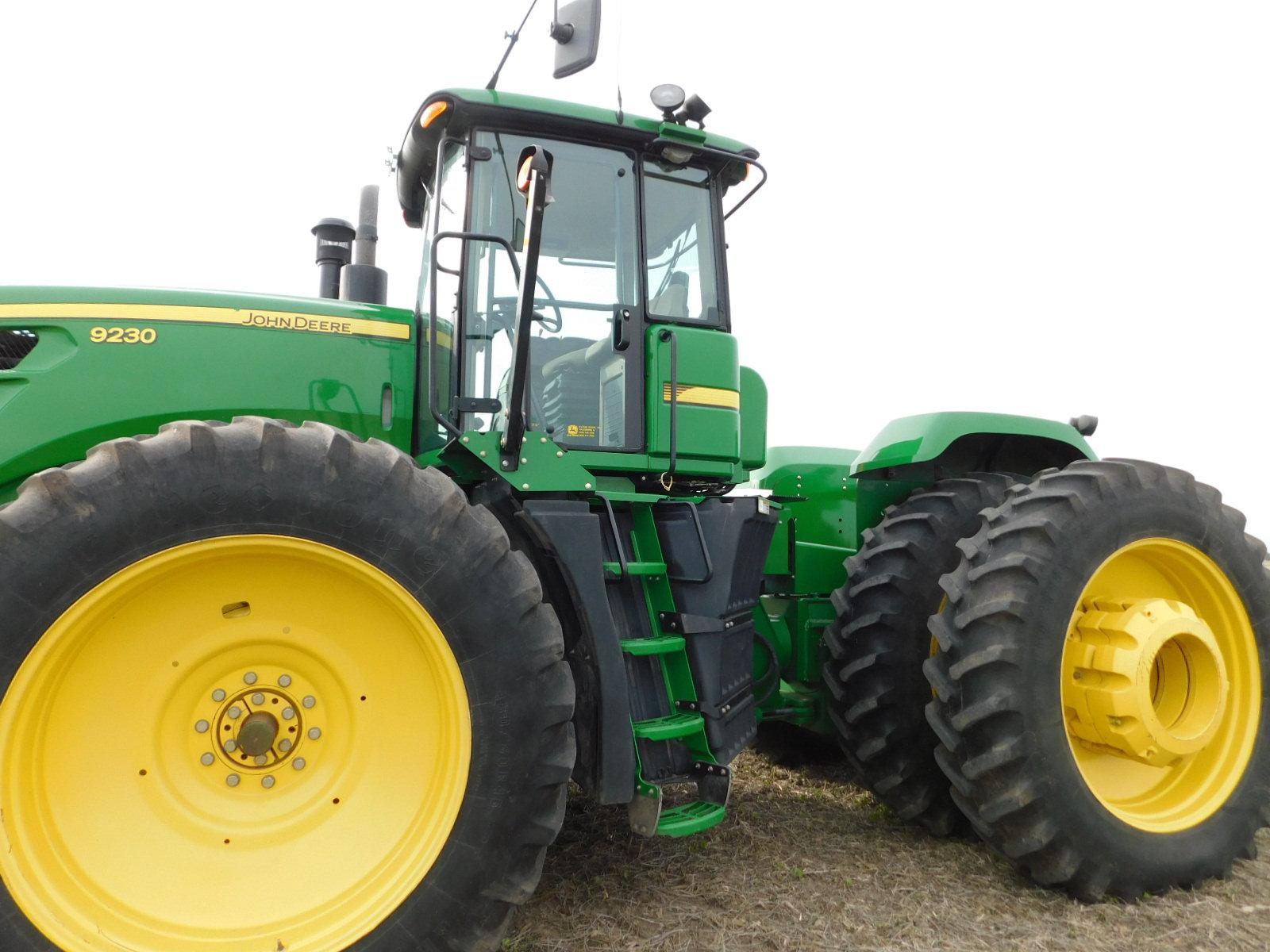 2008 JOHN DEERE 9230 4X4 TRACTOR W/ 1351 ACTUAL HOURS