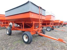 FARM & FLEET 250 BUSHEL GRAVITY WAGON ON GEAR