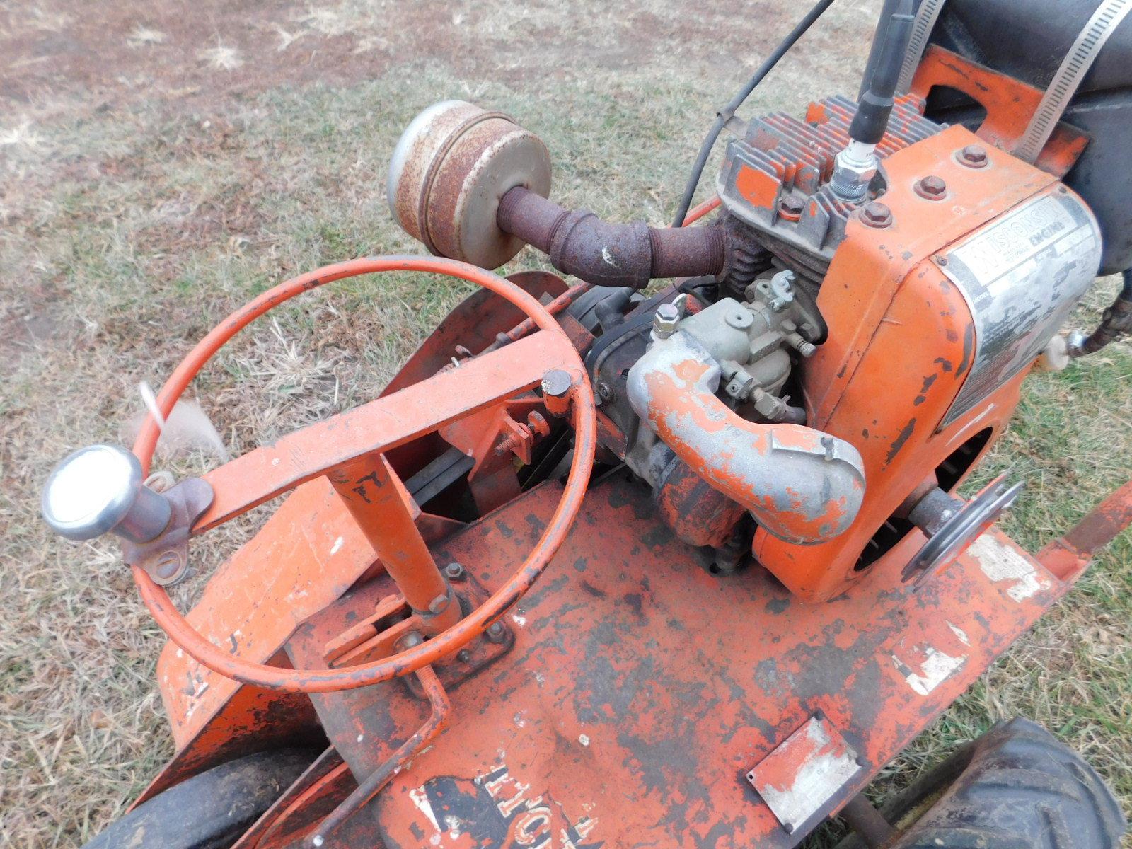 DITCH WITCH C4 36" WALK BEHIND TRENCHER