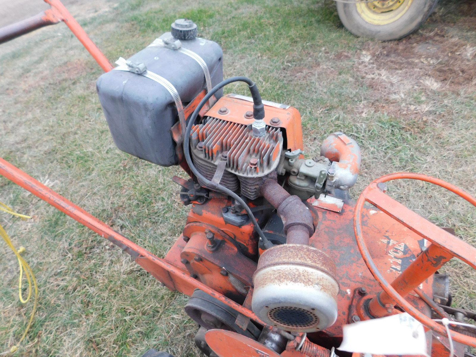 DITCH WITCH C4 36" WALK BEHIND TRENCHER