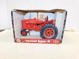 ERTL 1/16 FARMALL SUPER M-TA DIESEL 1991 NATIONAL FARM TOY SHOW 1991