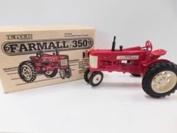 ERTL 1/16 SCALE IH 350 TRACTOR