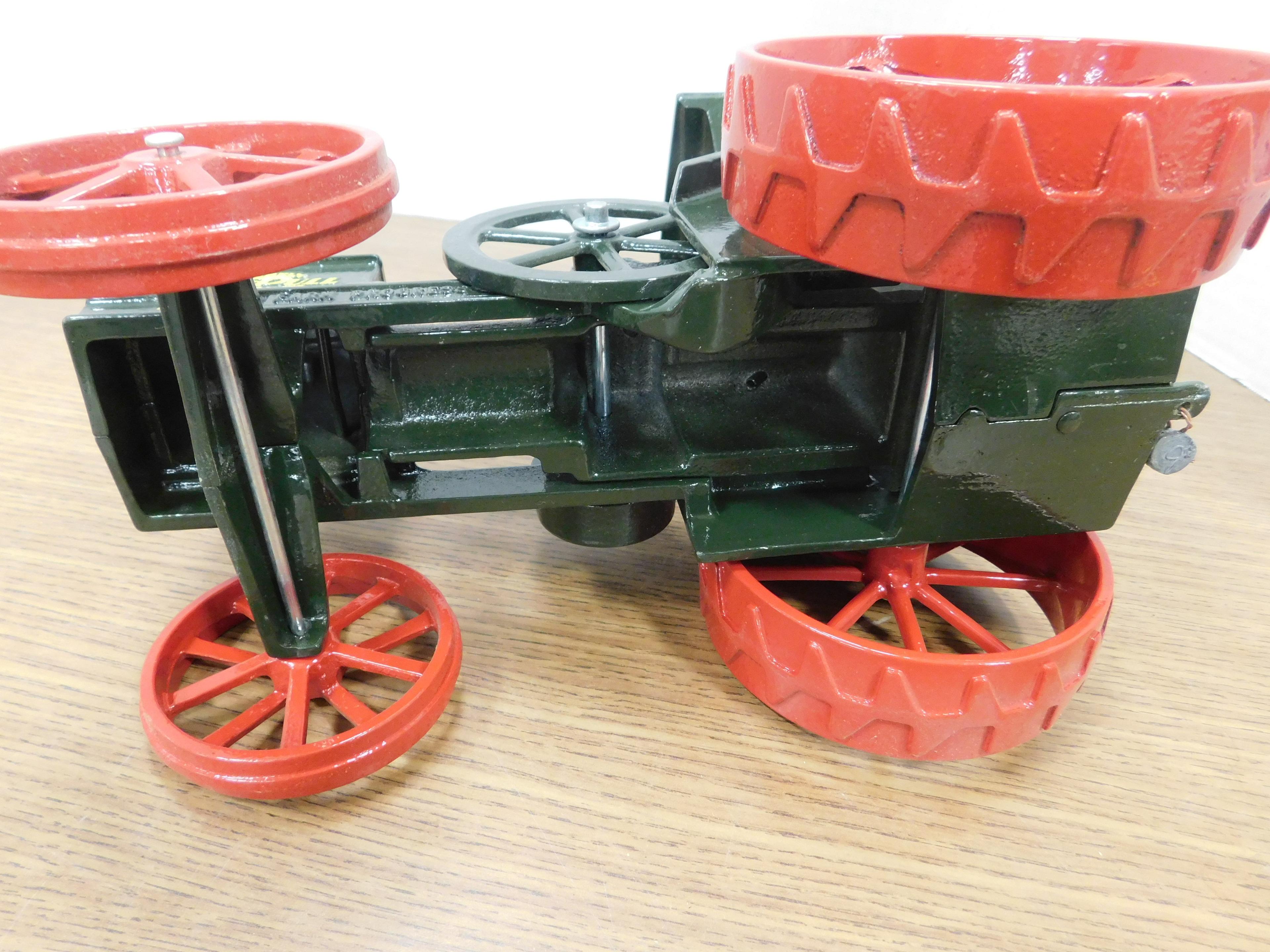 JOSEPH ERTL THRESHERS SERIES #1 1/16 SCALE ADVANCE RUMELY