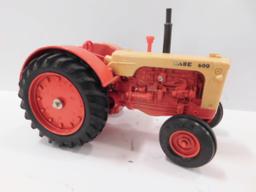 1986 ERTL 1/16 SCALE CASE 600 TRACTOR