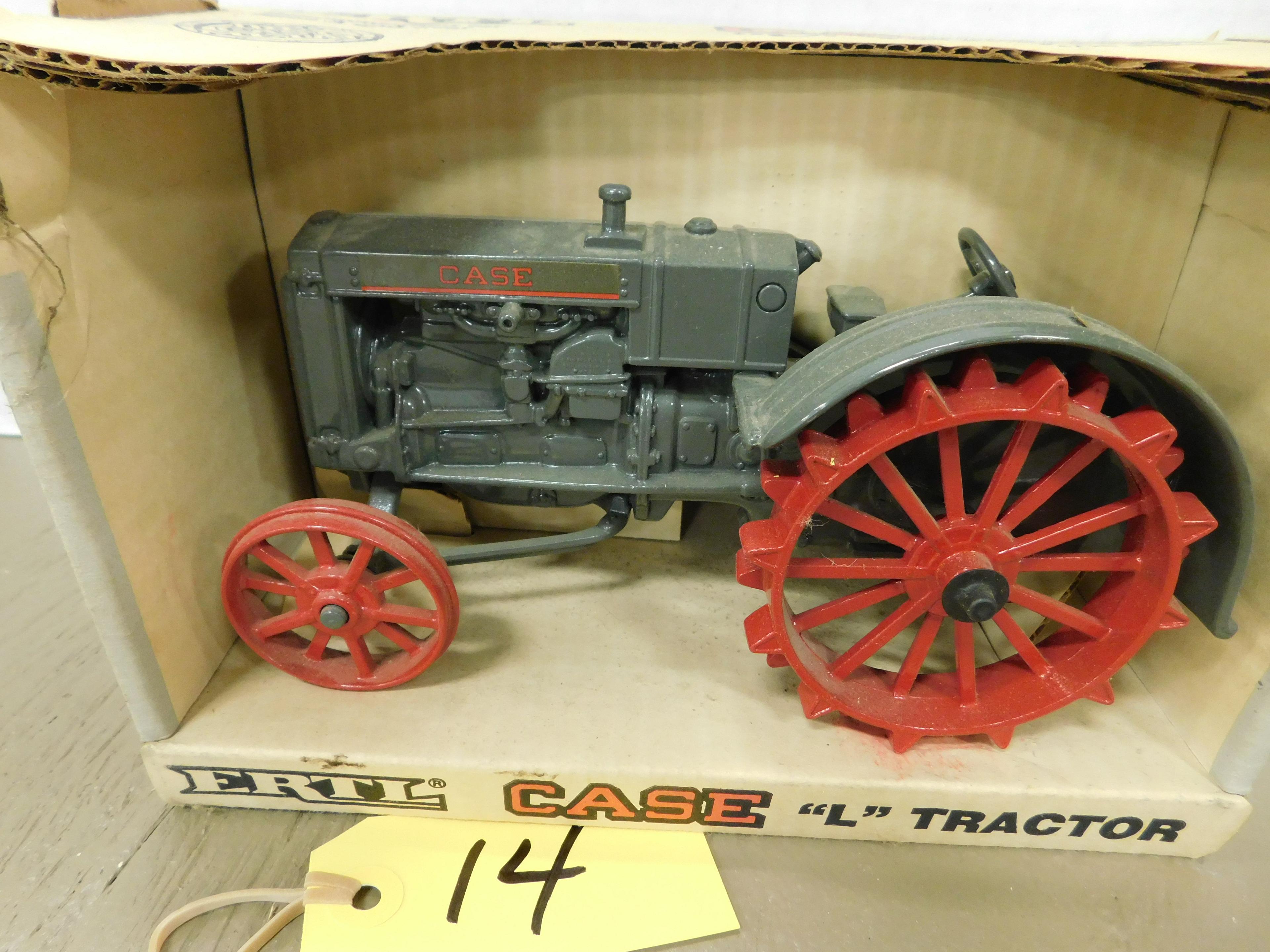 ERTL 1/16 CASE "L" TRACTOR