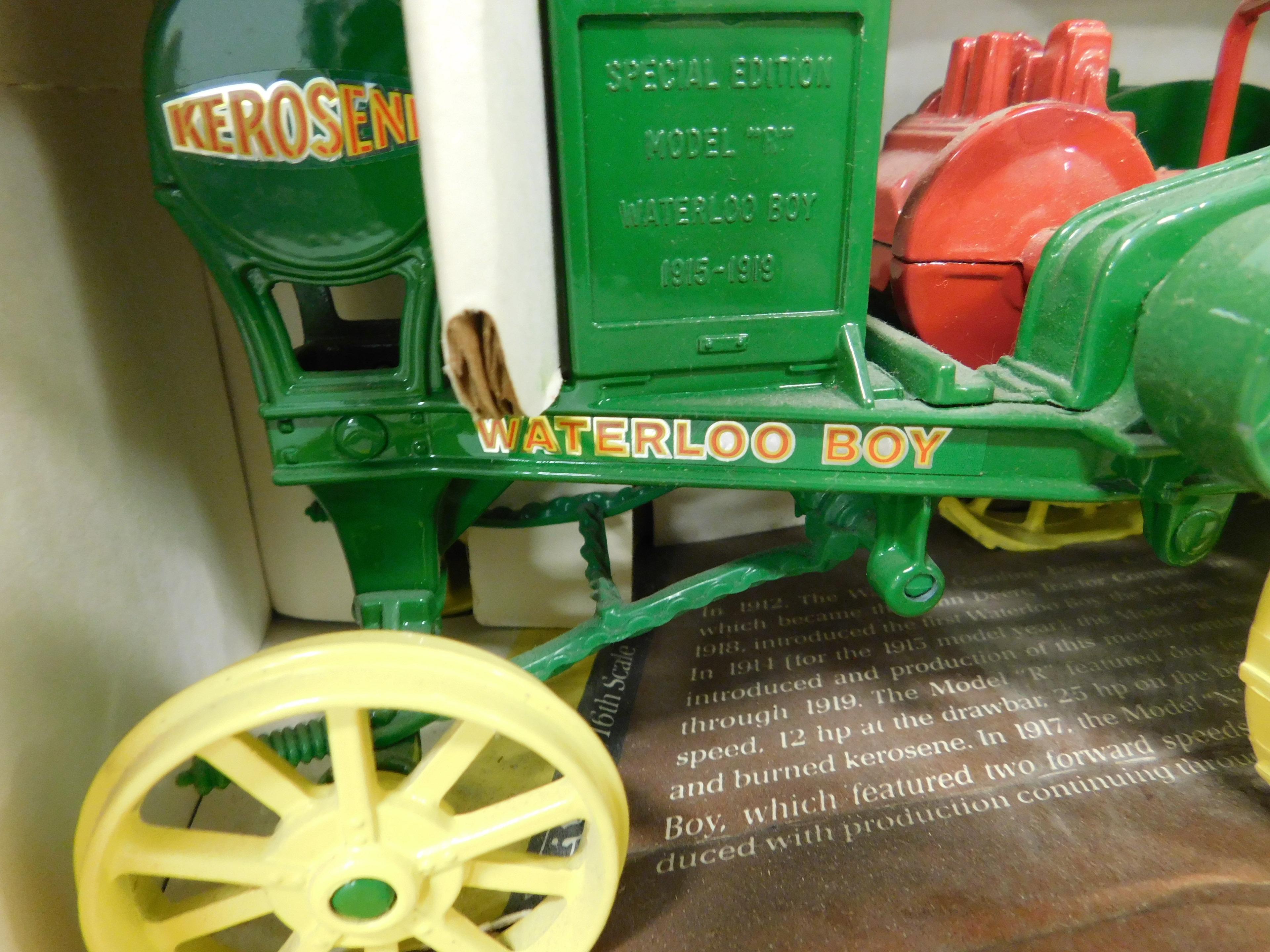 ERTL 1/16 JOHN DEERE 1915 MODEL "R" WATERLOO BOY