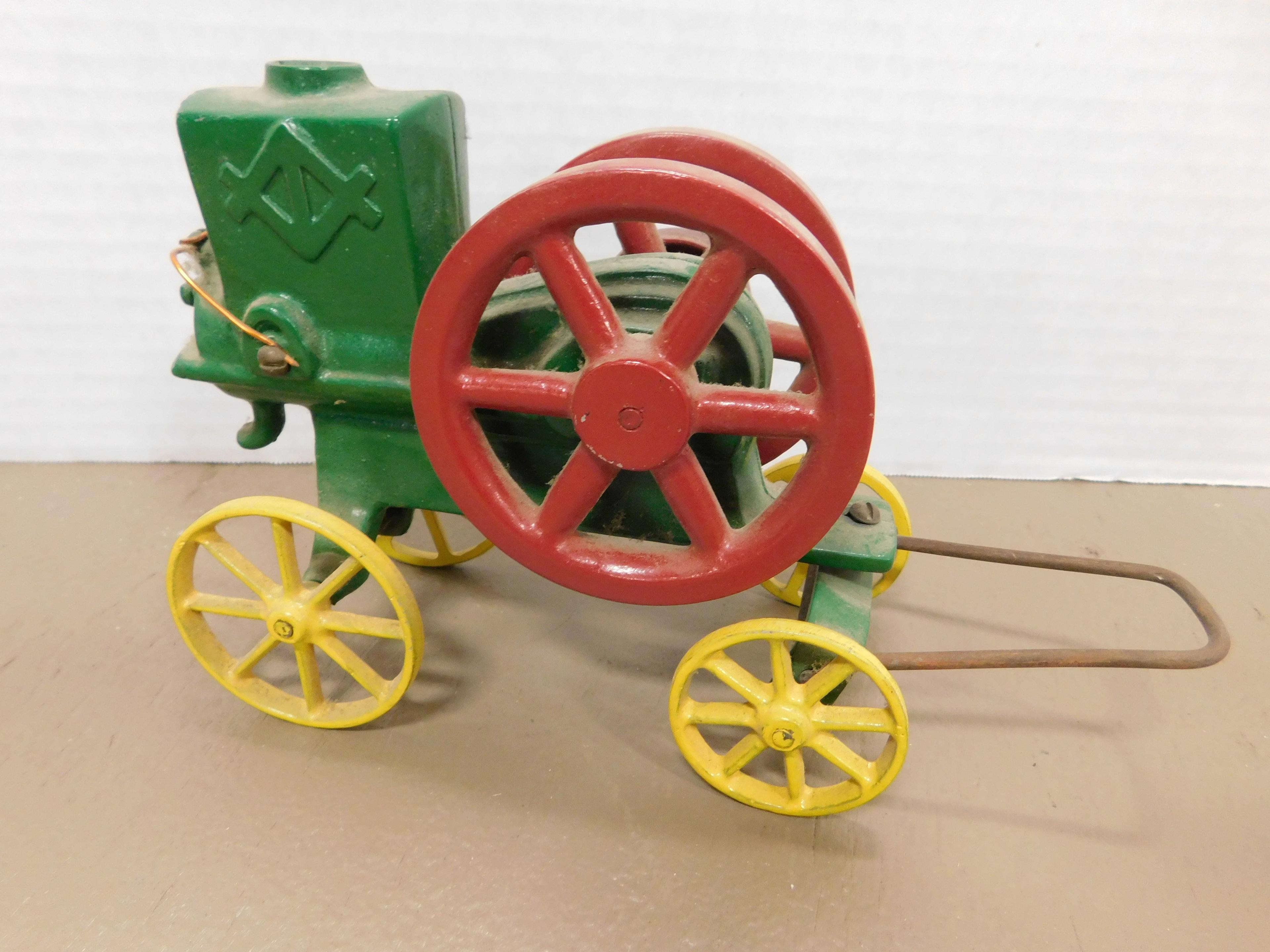 IRVIN CRESTON HIT & MISS ENGINE TOY