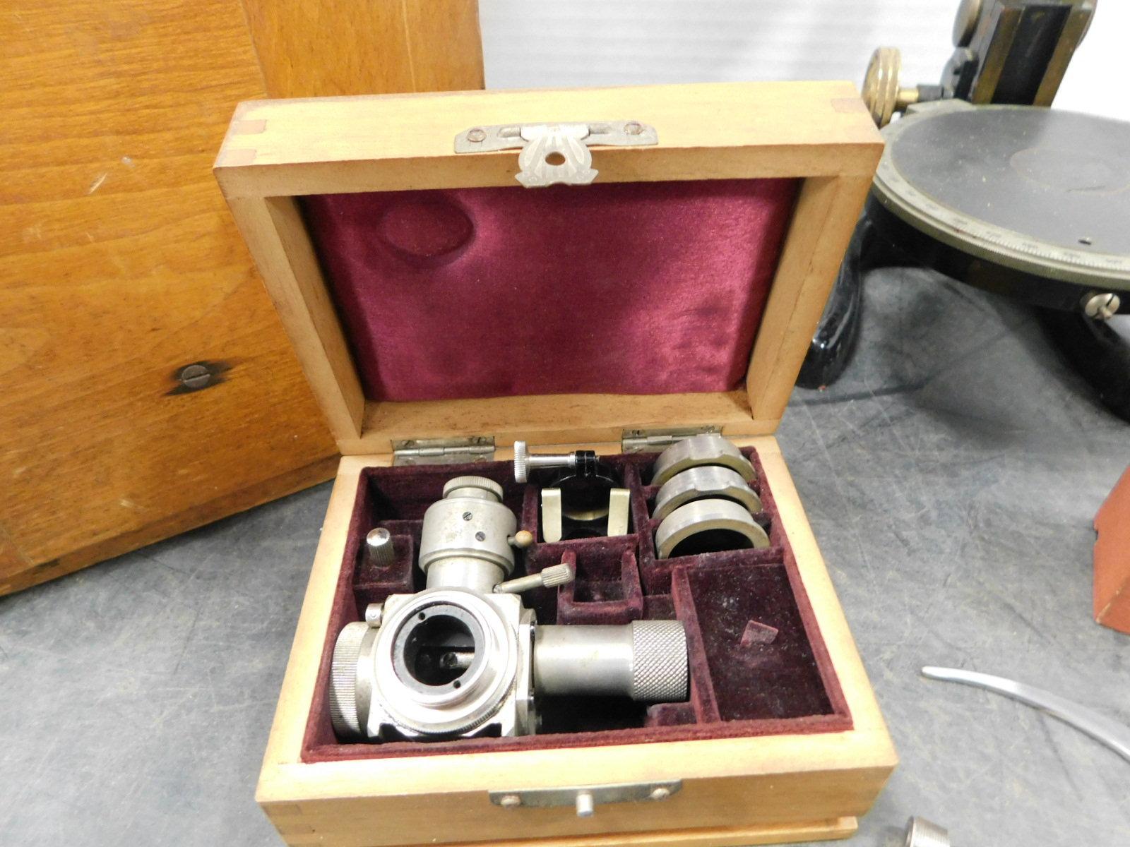 VINTAGE LEITZ MICROSCOPE IN WOODEN DOVE TAILED BOX