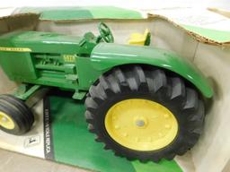 ERTL 1/16 JOHN DEERE 5020 TRACTOR