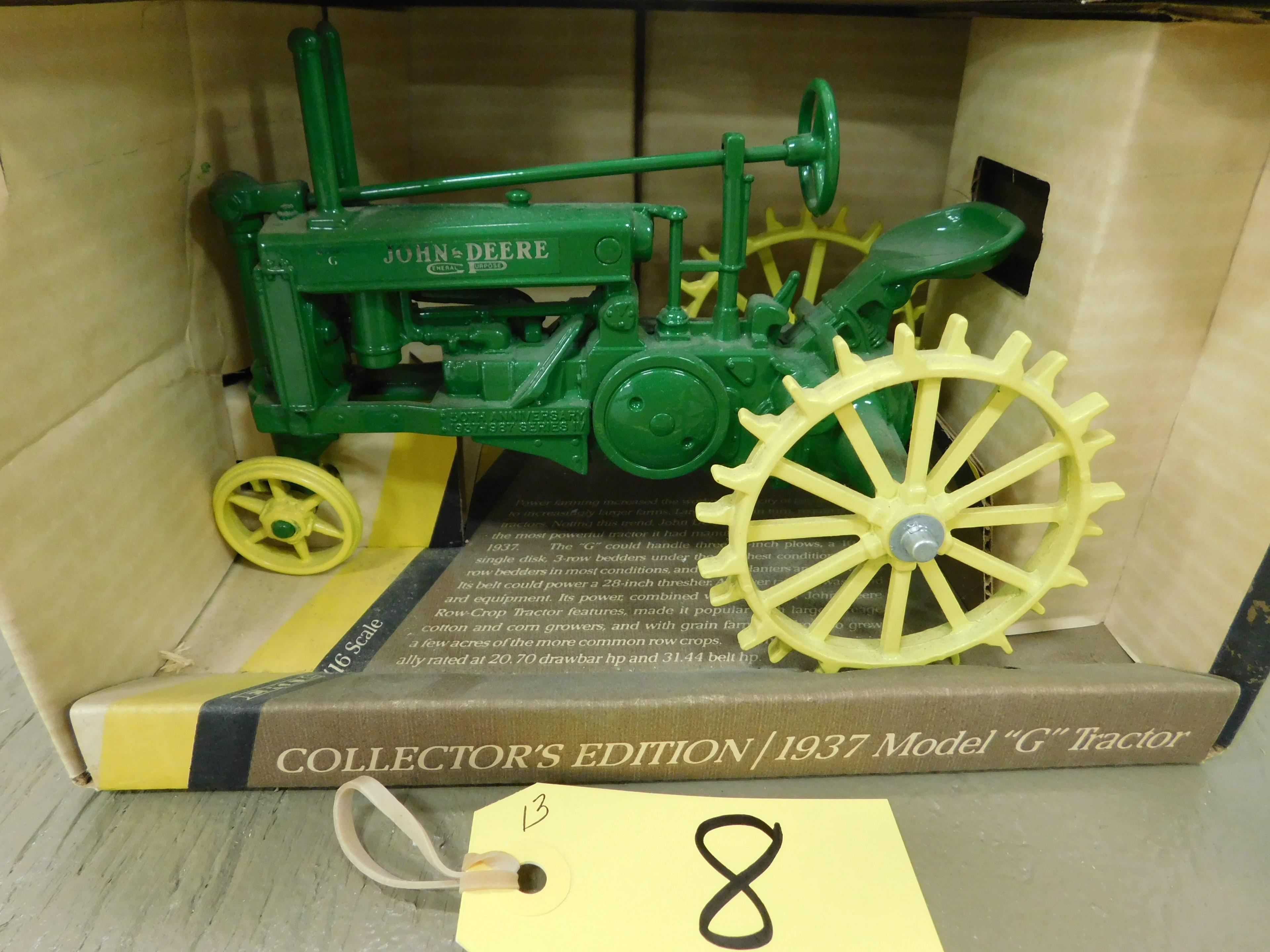 ERTL 1/16 JOHN DEERE MODEL "G" TRACTOR