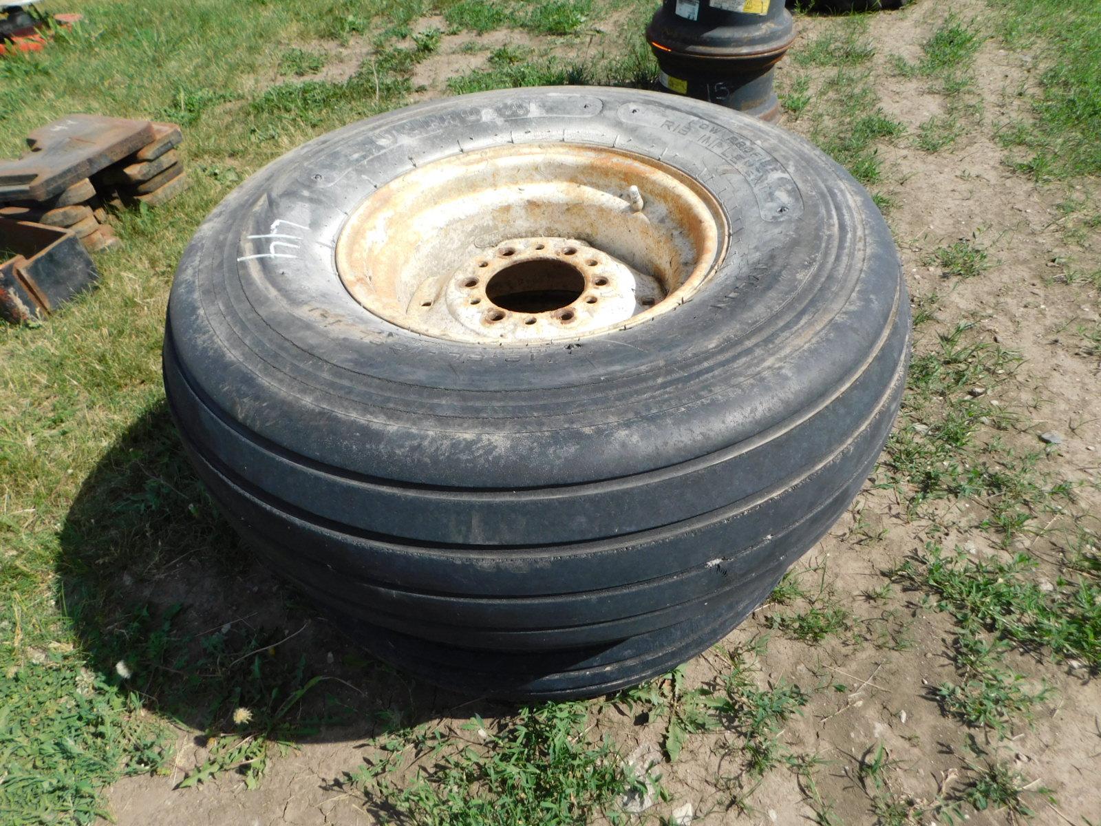 (2) 12.5-15 IMPLEMENT TIRES ON 6 BOLT RIMS