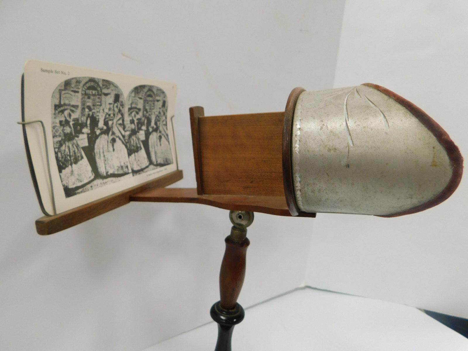 VINTAGE STEREOSCOPE