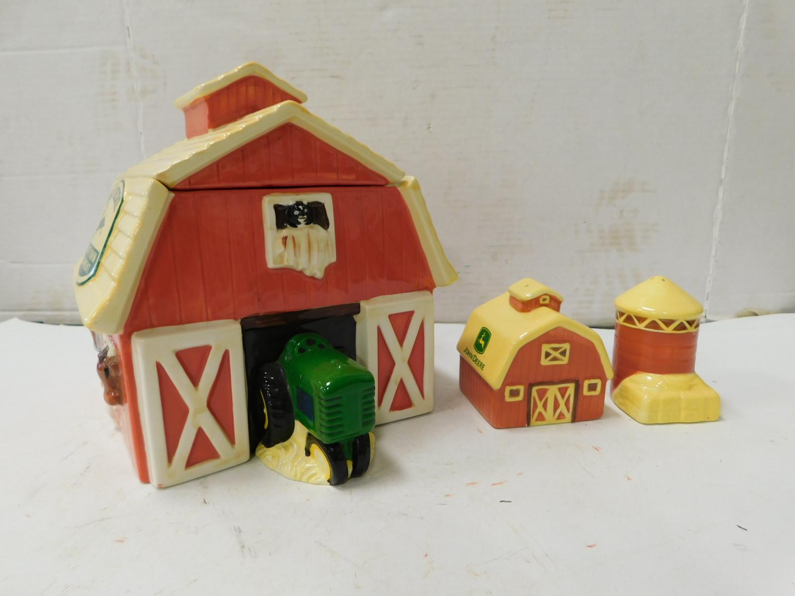 PORCELAIN JOHN DEERE BARN SALT PEPPER SHAKER WITH COOKIE BARN