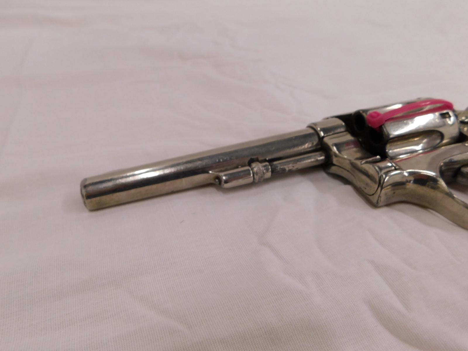 SMITH & WESSON HAND EJECTOR .32 WIN CAL 6 SHOT NICKLE FINISH REVOLVER