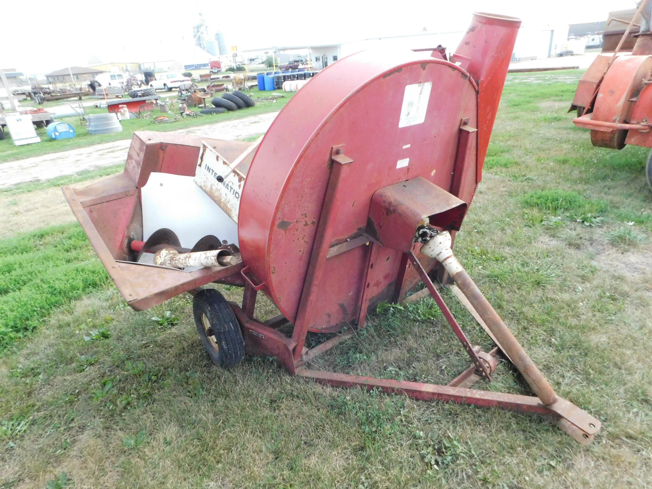 IH  #56 SILAGE BLOWER