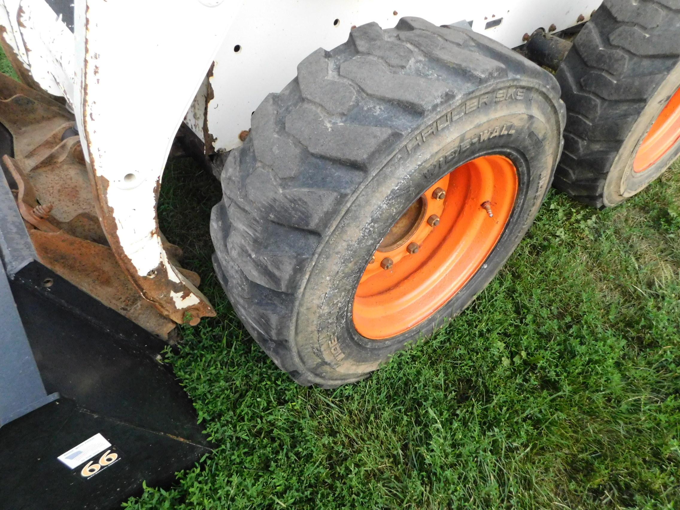 BOBCAT 773 SKID LOADER