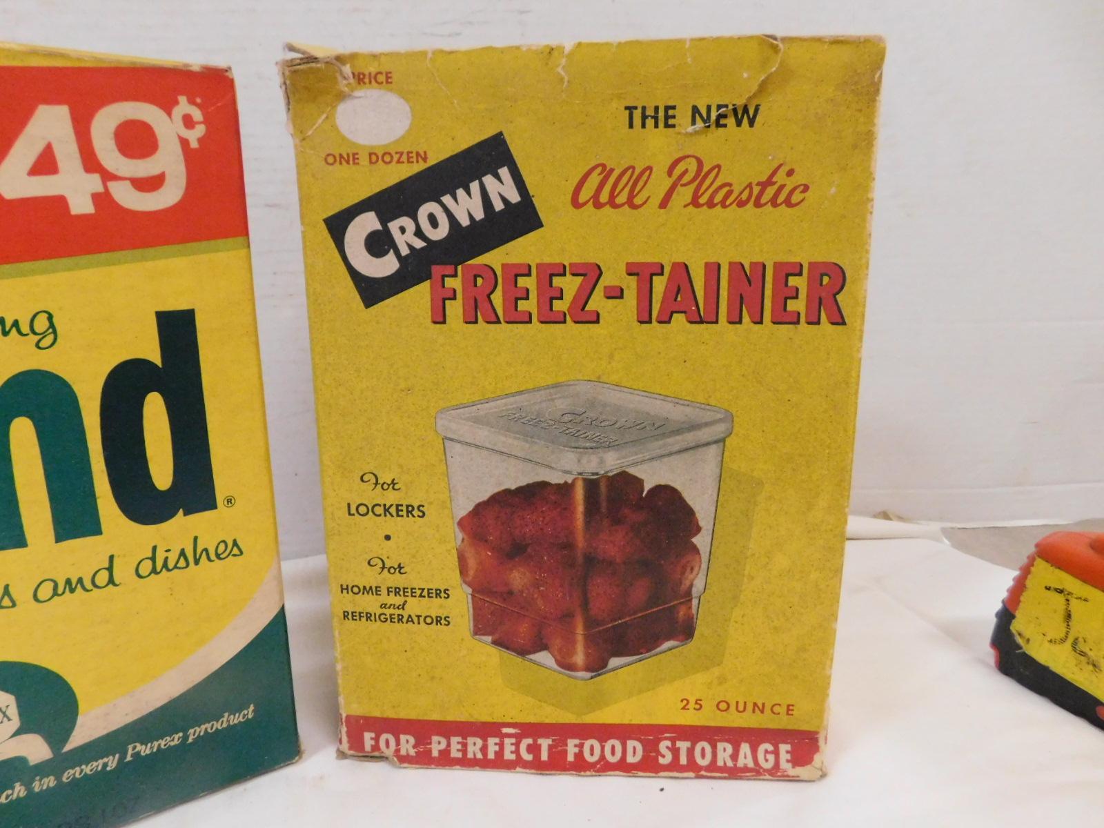 UNOPENED BOX OF VINTAGE TREND LAUNDRY SOAP & CROWN FREEZ-TAINERS