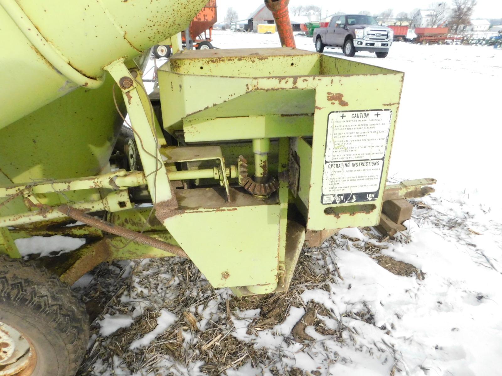 Owatonna 83 Grinder Mixer