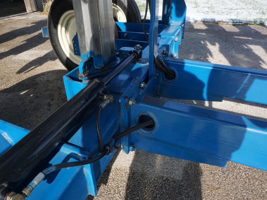 2004 KINZE 3500 8/15 SPLIT ROW PLANTER