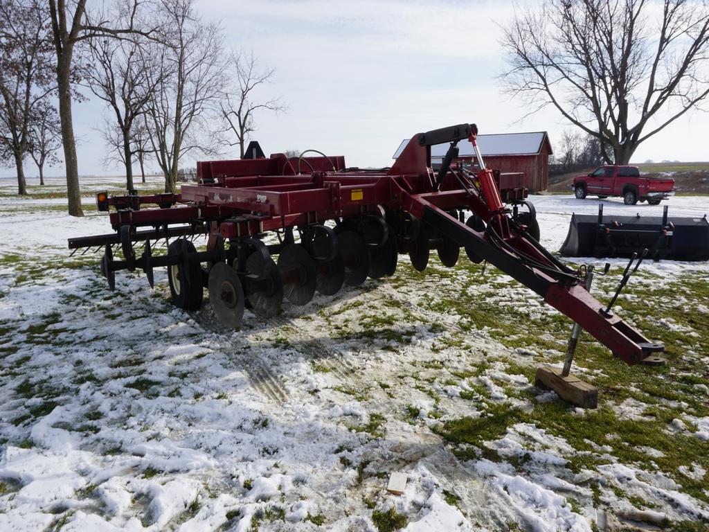 1996 M&W 1475 7 SHANK DISK RIPPER