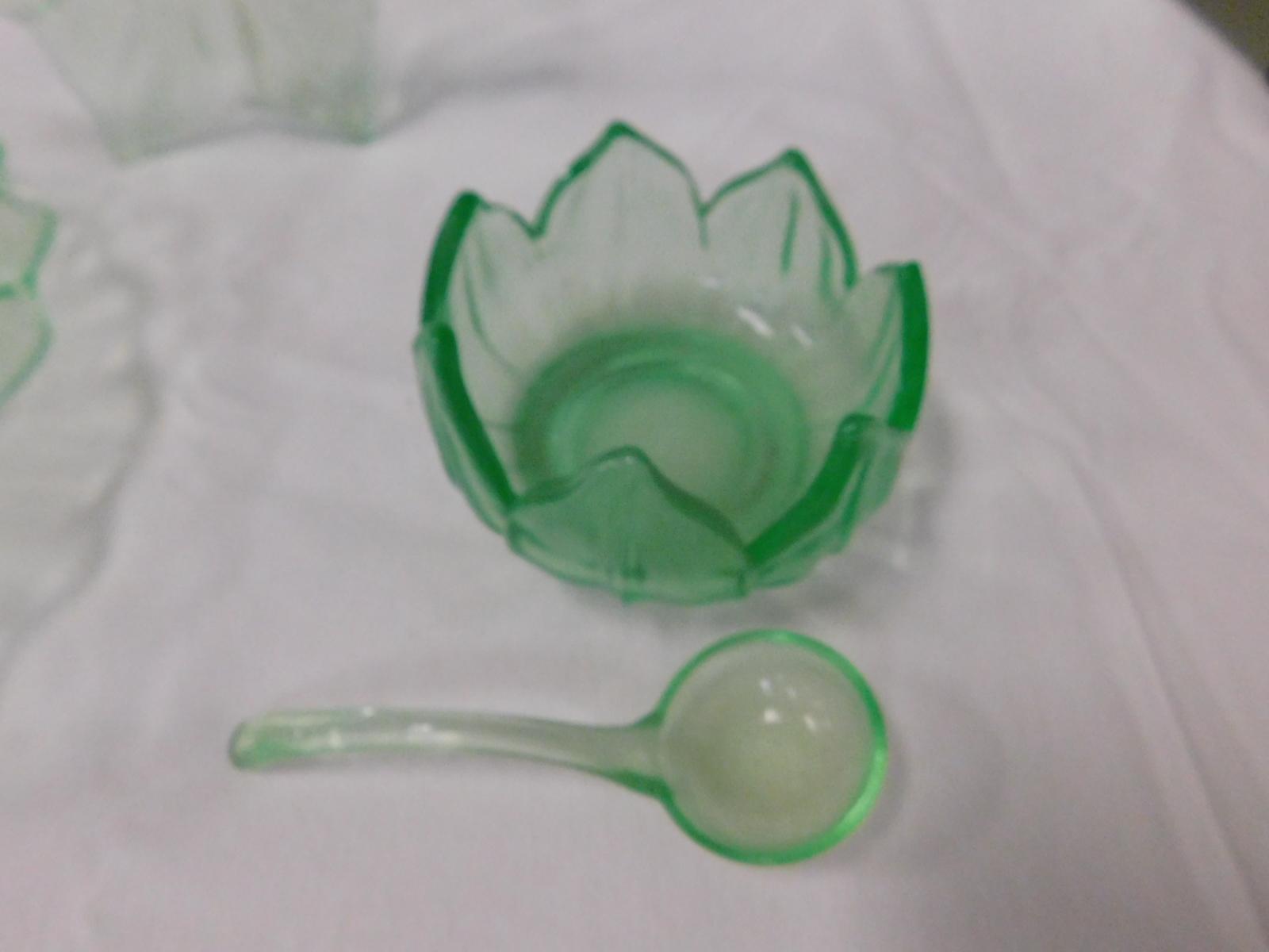 (4) PIECES GREEN DEPRESSION GLASS