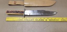 9 1/2" HUNTING KNIFE W/ STAG STYLE GRIP & LEATHER SHEATH