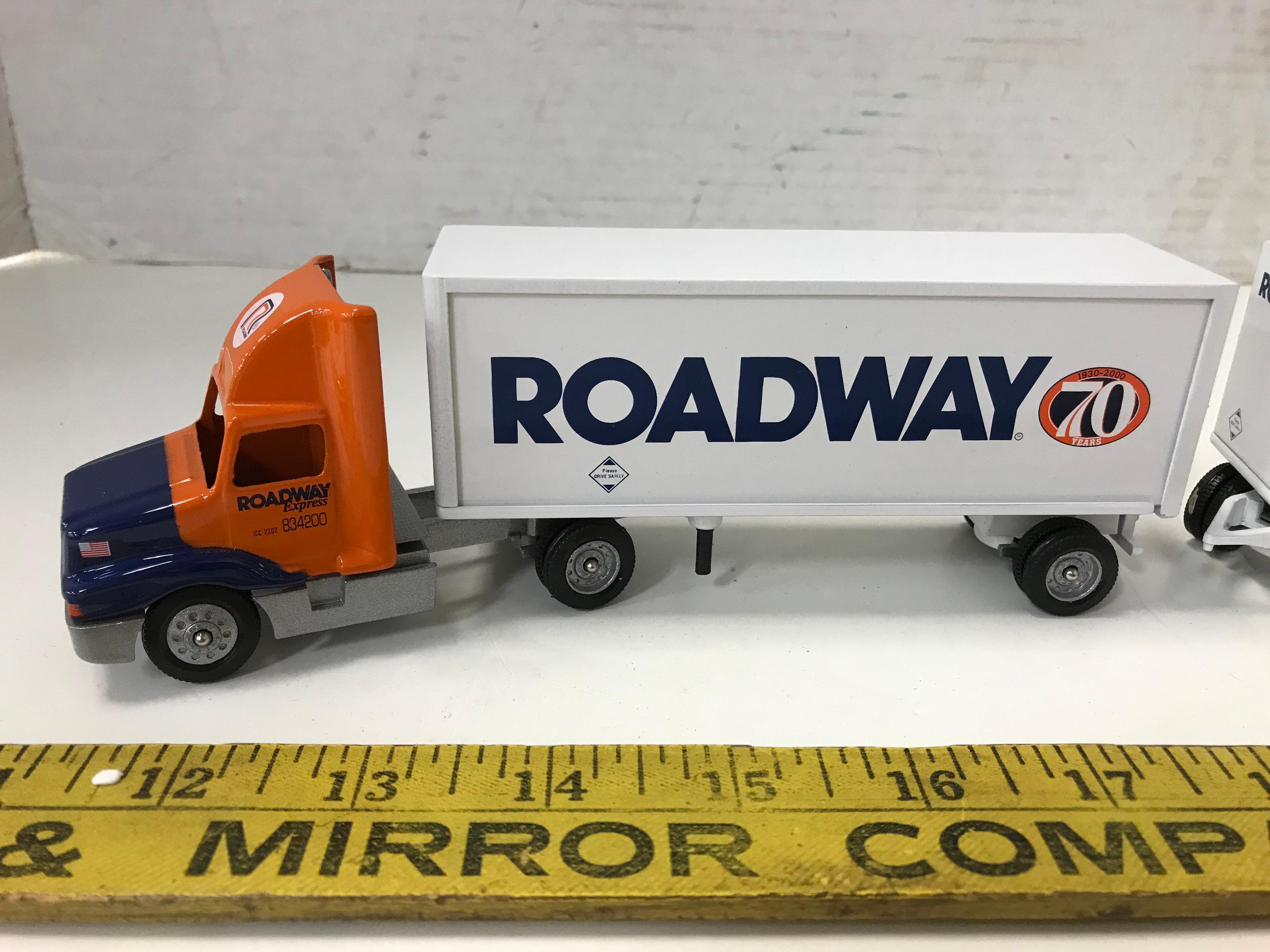 WINROSS 1/64 SCALE ROADWAY DOUBLE TRAILER & SEMI