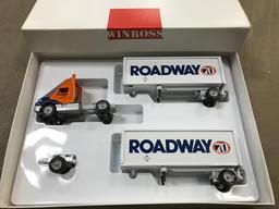 WINROSS 1/64 SCALE ROADWAY DOUBLE TRAILER & SEMI