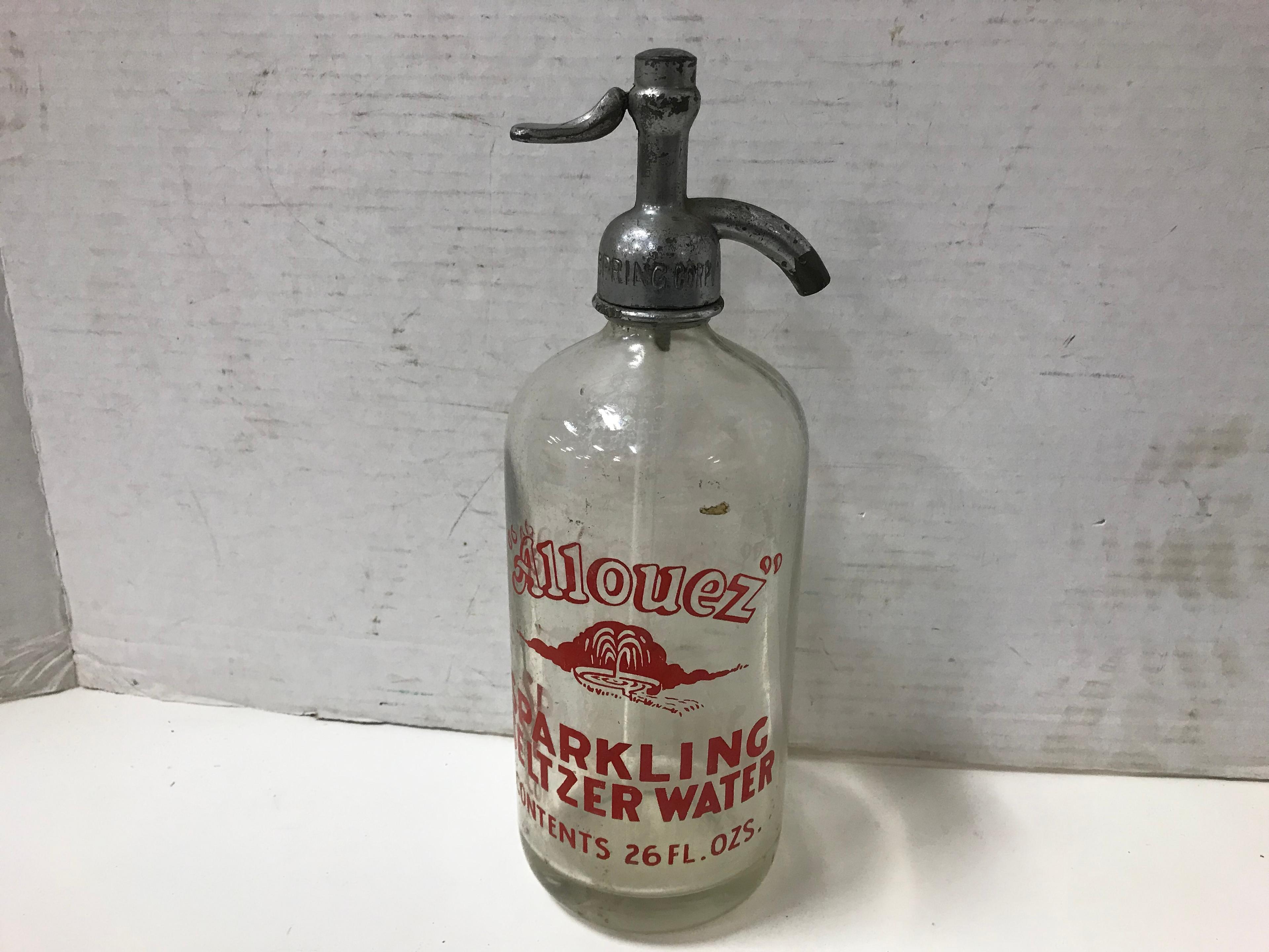 VINTAGE ALLOUEZ SPARKLING SELTZER BOTTLE & BRITISH GUARD DECANTER