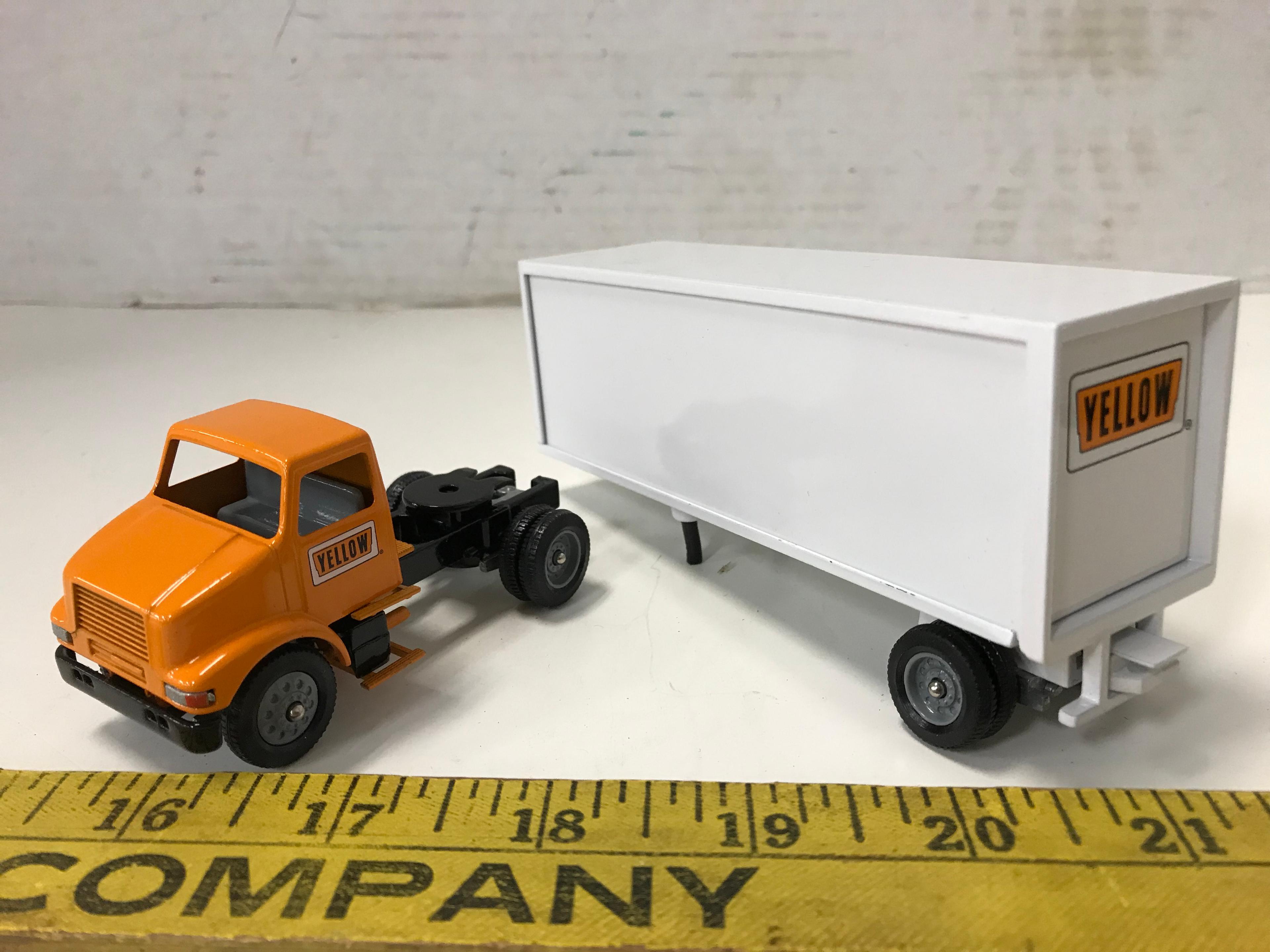 WINROSS 1/64 SCALE YELLOW FREIGHT LINES SEMI TRUCK & TRAILER