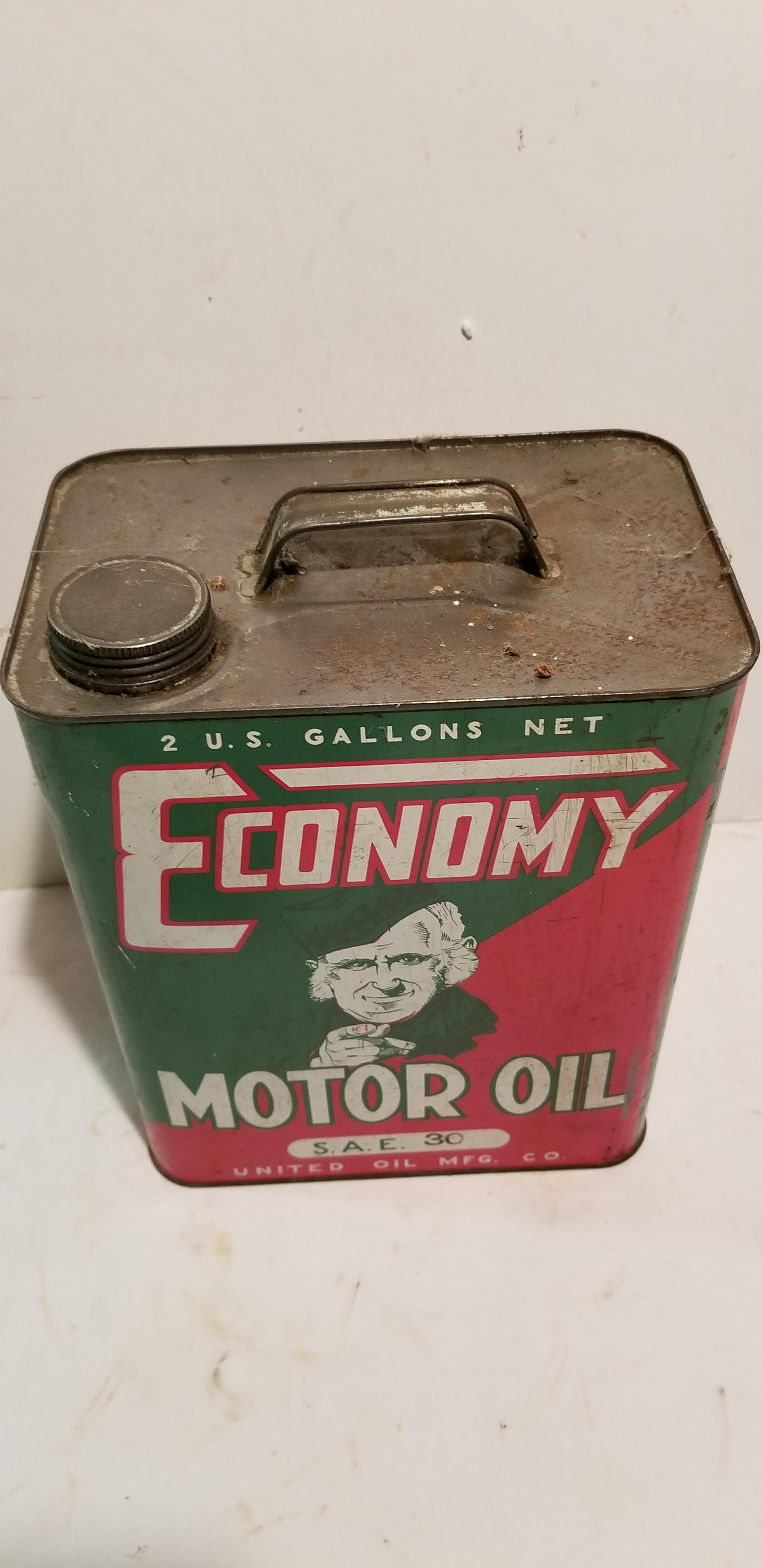 2 GALLON ECONOMY MOTOR OIL CAN - UNITED OIL MFG. CO.