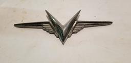 VINTAGE CHROME HOOD ORNAMENT