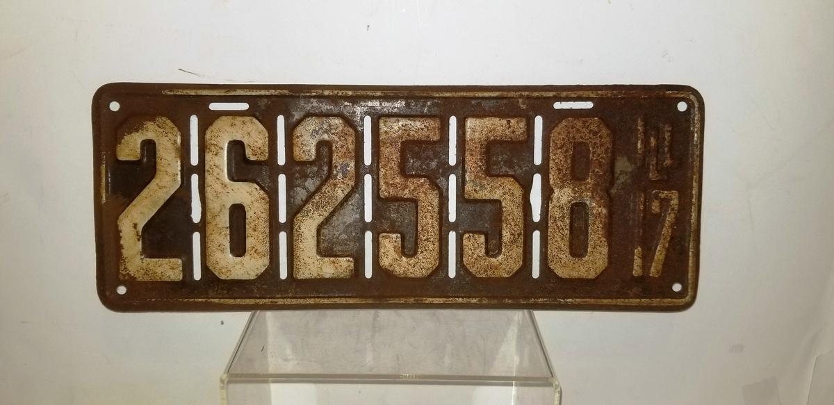 1917 ILLINOIS LICENSE PLATE