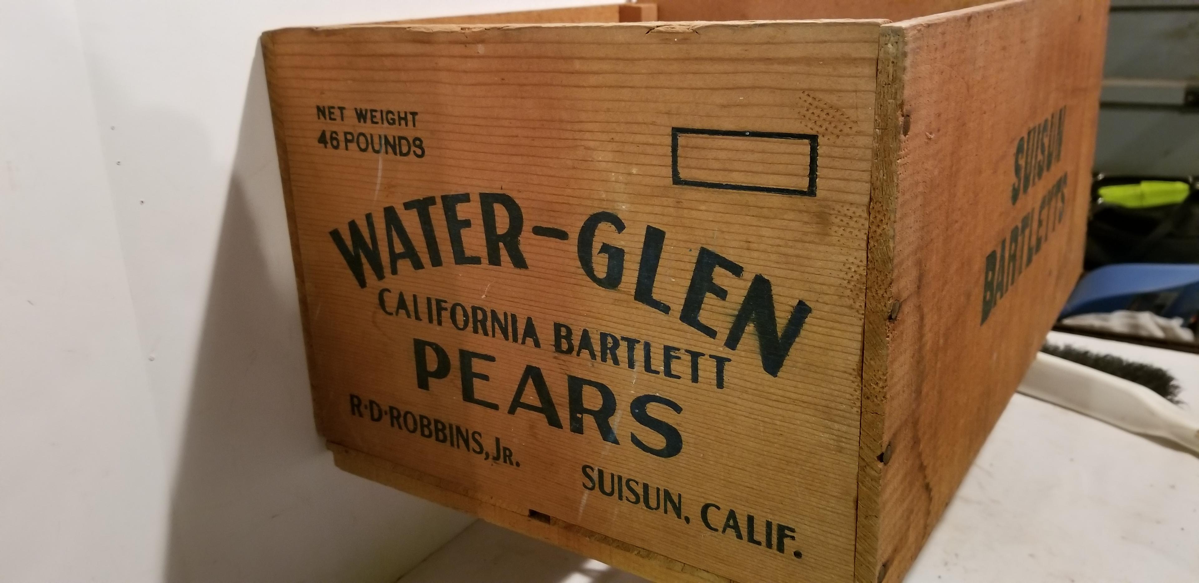 WOODEN WALTER - GLEN PEAR CRATE