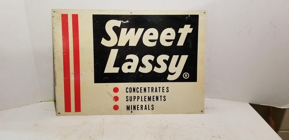 SWEET LASSY METAL FEED SIGN