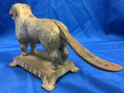 L.A. ALTHOFF MFG. CO CAST ALUMINUM DOG NUT CRACKER