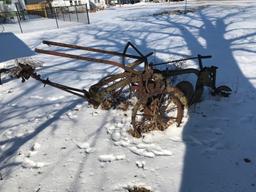 2 BOTTOM PULL TYPE TRIP PLOW ON STEEL