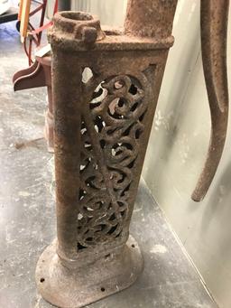 PEERLESS ORNATE WATER PUMP - THE DEMING CO.