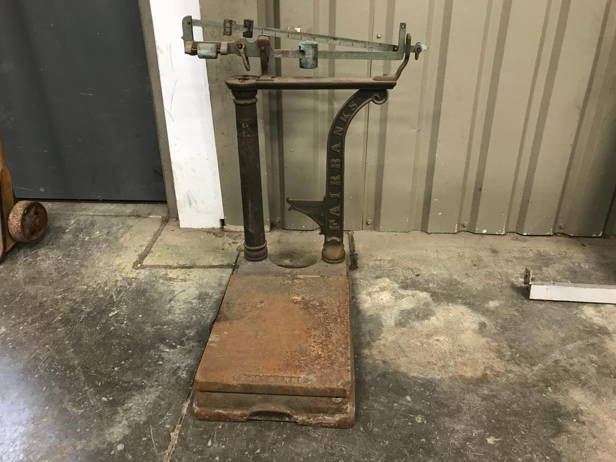 CAST IRON FAIRBANKS SCALE