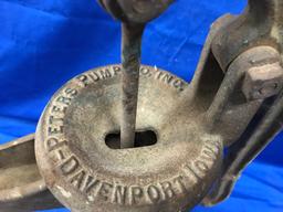 PETERS PUMP CO. DAVENPORT IOWA CAST IRON PITCHER PUMP, NE-28