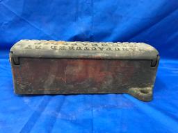 MINNEAPOLIS HARVESTER WORKS CAST IRON TRACTOR TOOL BOX