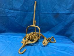 ANTIQUE "PERRY"  FENCE STREATCHER / COME ALONG