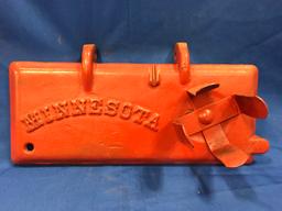 MINNESOTA TRACTOR TOOL BOX COVER