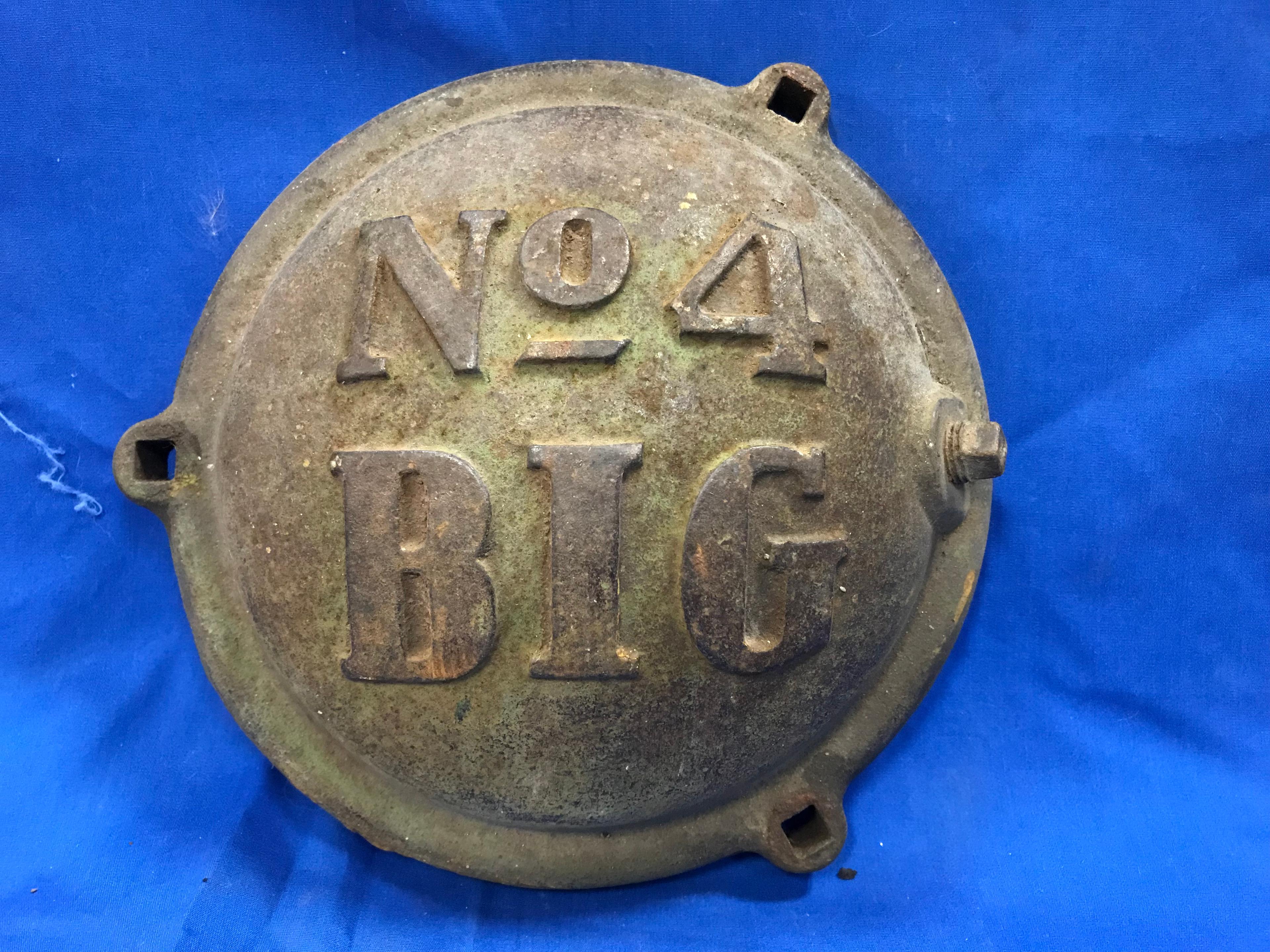 CAST IRON No. 4 BIG COVER / DOOR