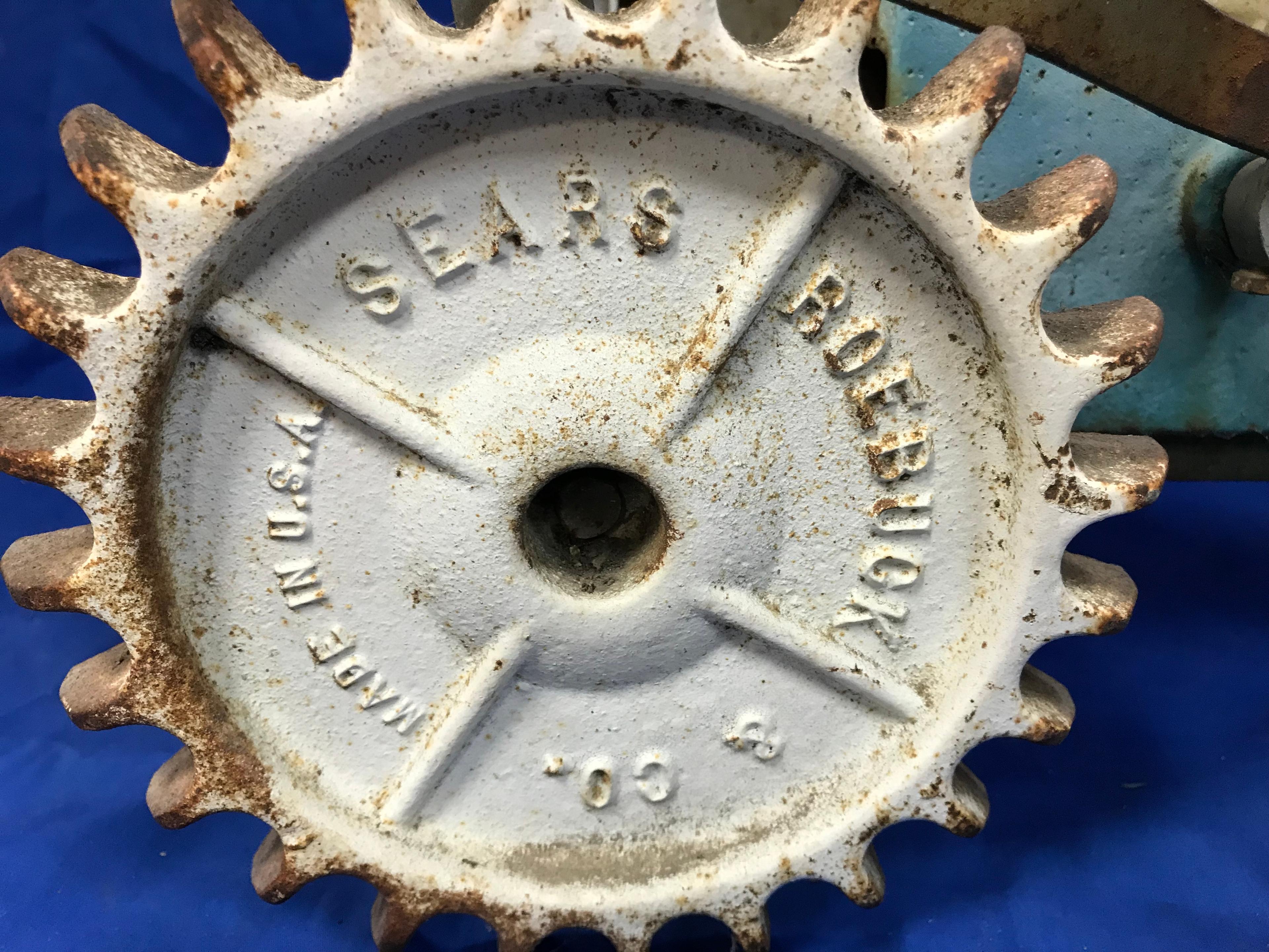 VINTAGE SEARS & ROEBUCK CAST IRON TRACTOR LAWN SPRINKLER