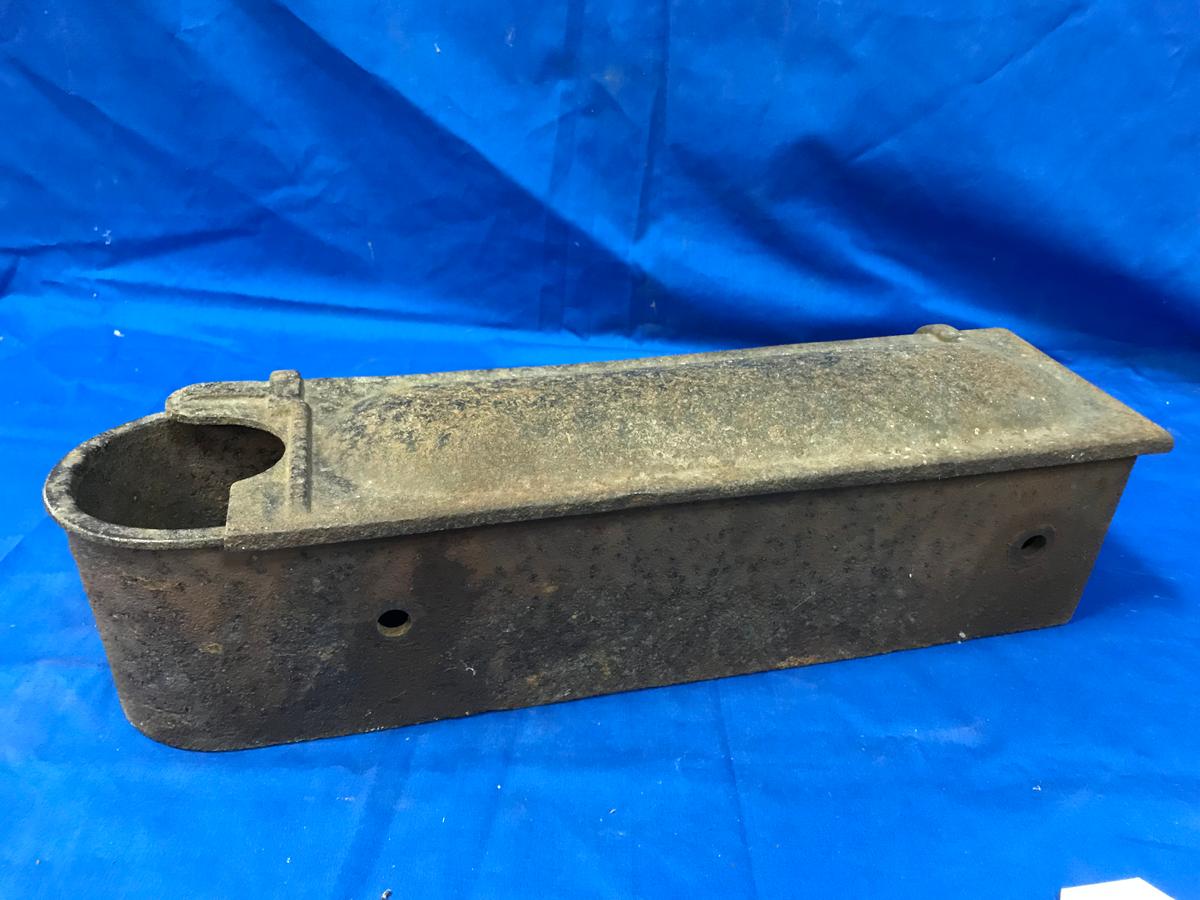 UNMARKED CAST IRON TRACTOR TOOL BOX