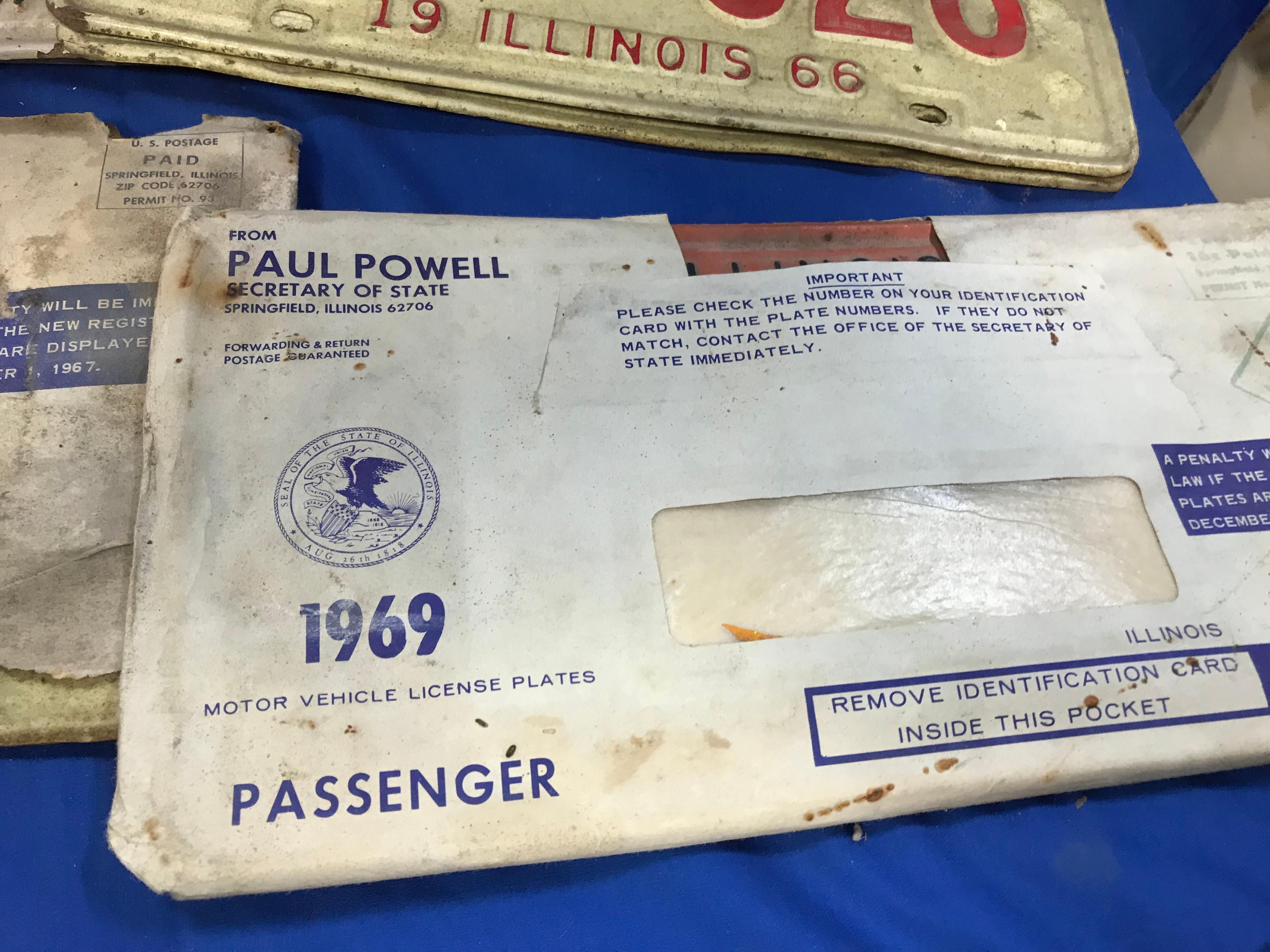 STACK OF 1960'S ILLINOIS LICENSE PLATES - (10) FULL SETS